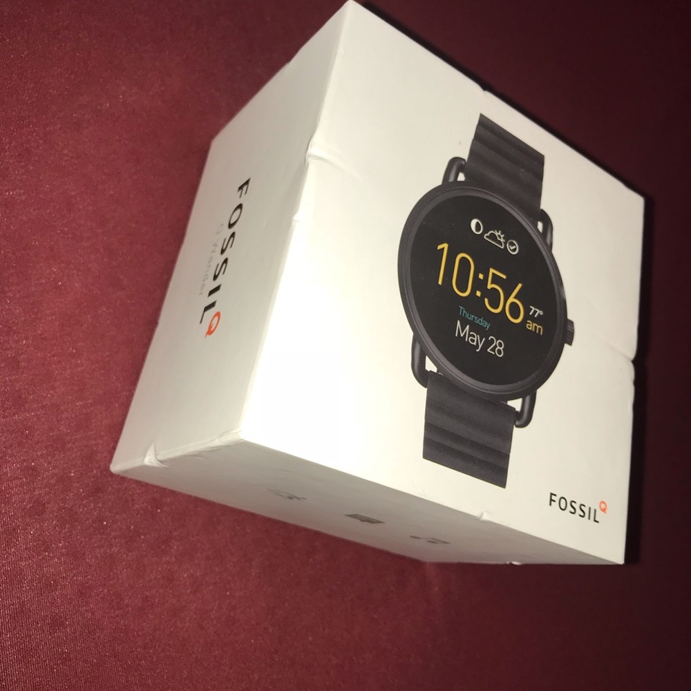 Fossil Smart Watch - Picture 3 of 3